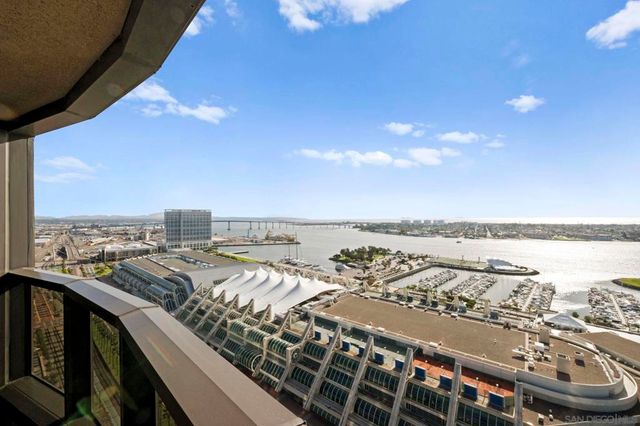 100 Harbor Dr 3005, San Diego, CA 92101