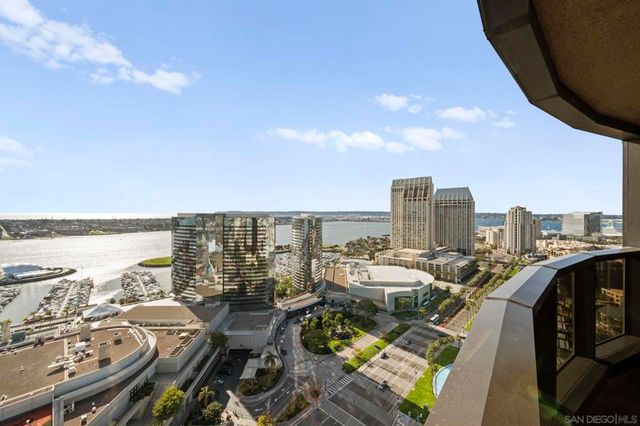 100 Harbor Dr 3005, San Diego, CA 92101