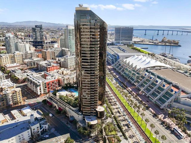 100 Harbor Dr 3005, San Diego, CA 92101