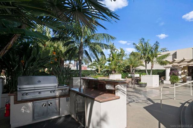 100 Harbor Dr 3005, San Diego, CA 92101