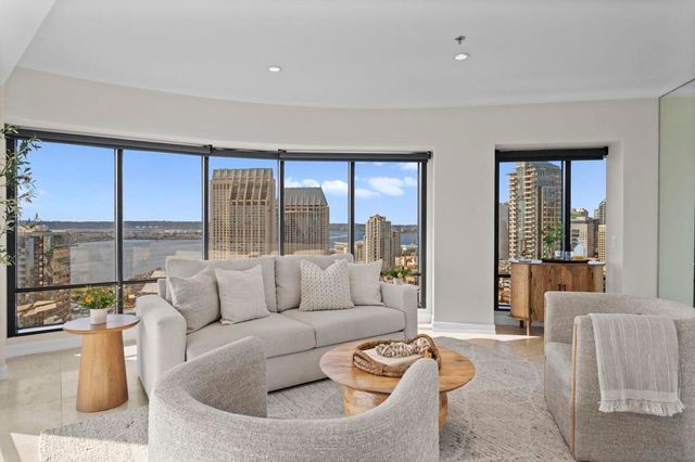 100 Harbor Dr 3005, San Diego, CA 92101