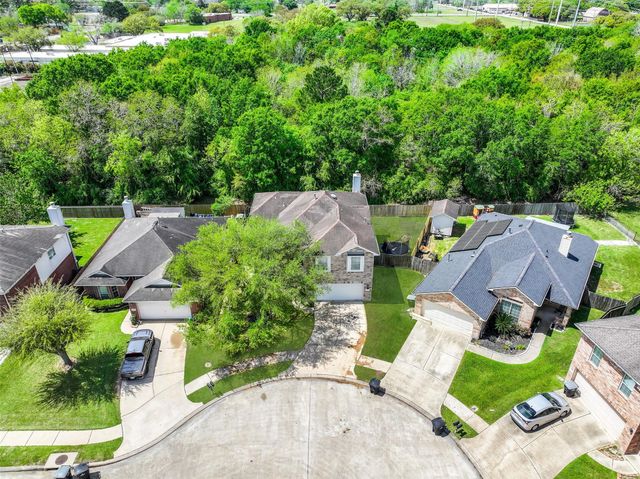 1020 Jefferson Street, Alvin, TX 77511