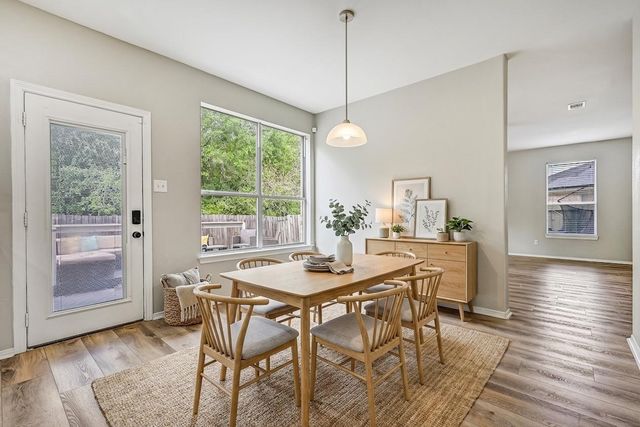 1020 Jefferson Street, Alvin, TX 77511