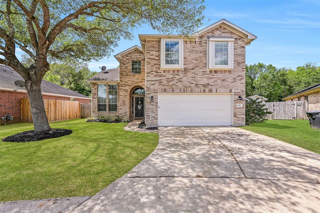 1020 Jefferson Street, Alvin, TX 77511