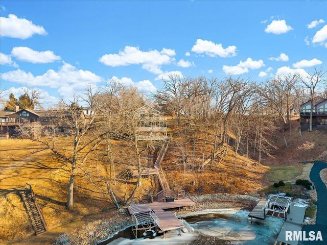 54 SHADY OAK Court, Dahinda, IL 61428