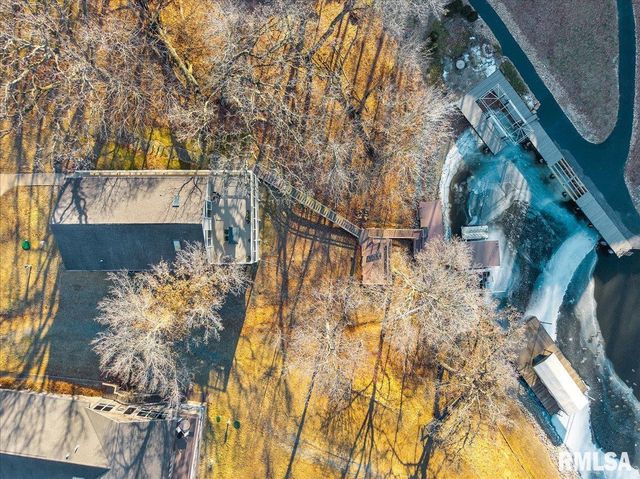 54 SHADY OAK Court, Dahinda, IL 61428