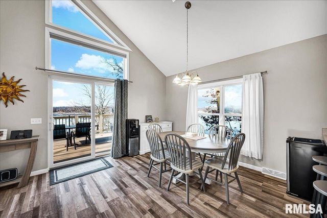 54 SHADY OAK Court, Dahinda, IL 61428