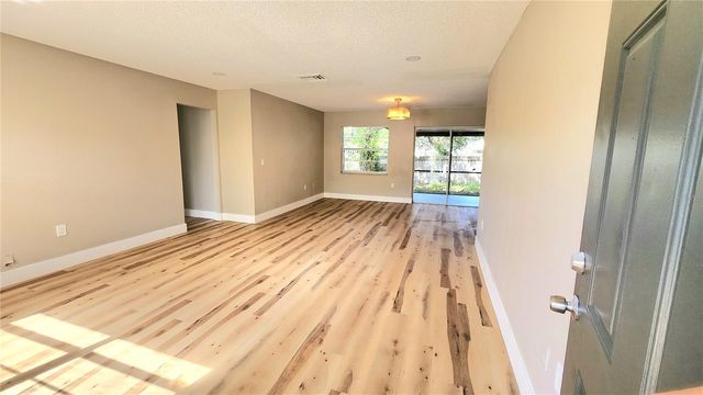 6245 FOX HUNT TRAIL, Orlando, FL 32808