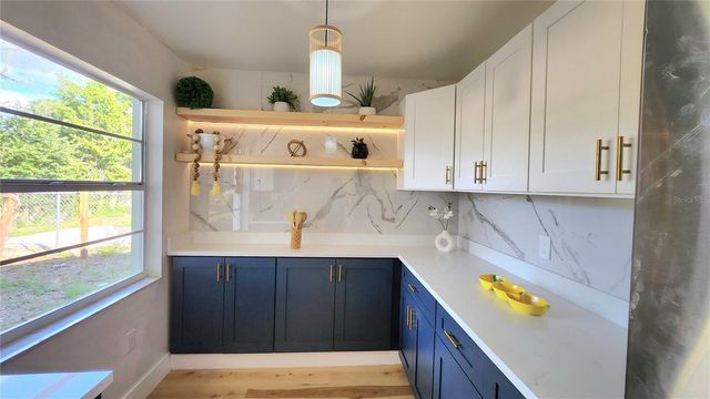 6245 FOX HUNT TRAIL, Orlando, FL 32808