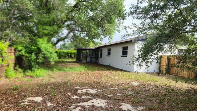 6245 FOX HUNT TRAIL, Orlando, FL 32808