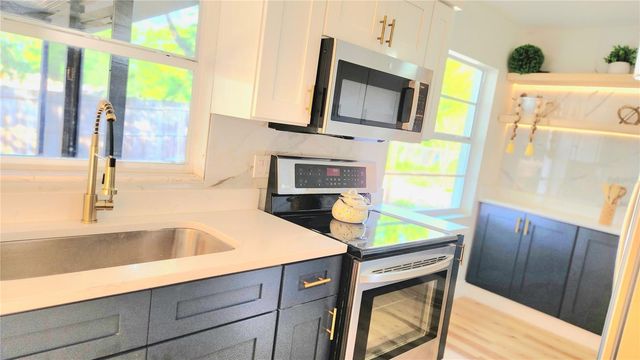 6245 FOX HUNT TRAIL, Orlando, FL 32808