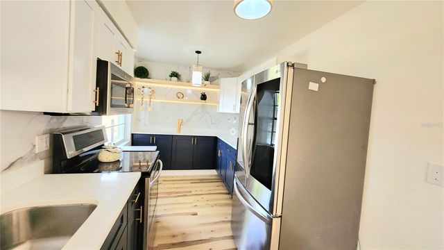 6245 FOX HUNT TRAIL, Orlando, FL 32808