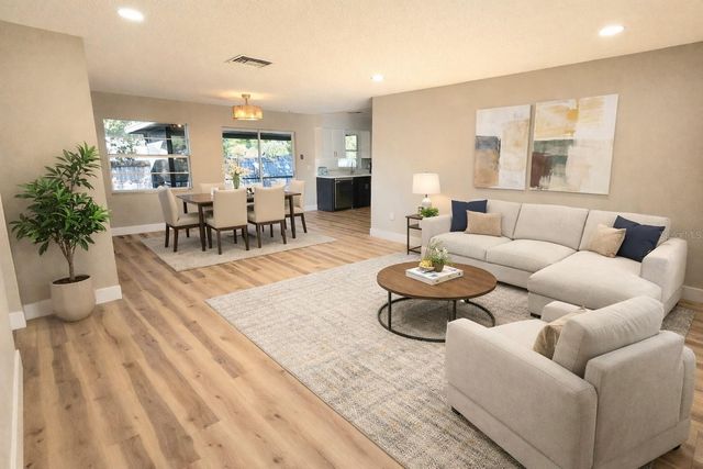 6245 FOX HUNT TRAIL, Orlando, FL 32808