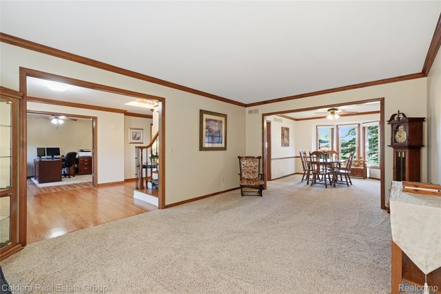 8915 Chestnut Run Drive, Shelby Charter Township, MI 48317