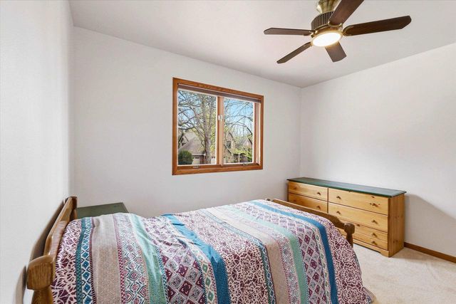 917 E KRAMER LANE, Appleton, WI 54915