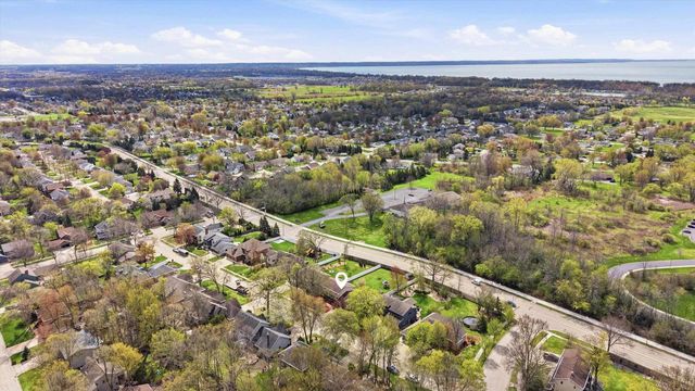917 E KRAMER LANE, Appleton, WI 54915