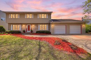 917 E KRAMER LANE, Appleton, WI 54915