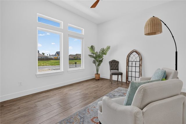 15505 Escapade St, Corpus Christi, TX 78418