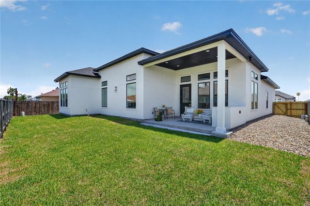 15505 Escapade St, Corpus Christi, TX 78418