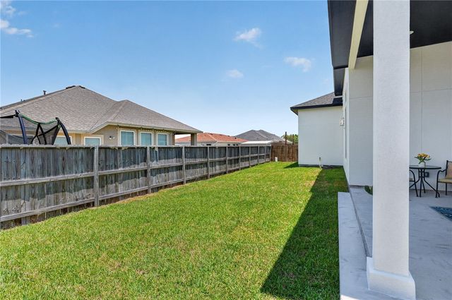 15505 Escapade St, Corpus Christi, TX 78418