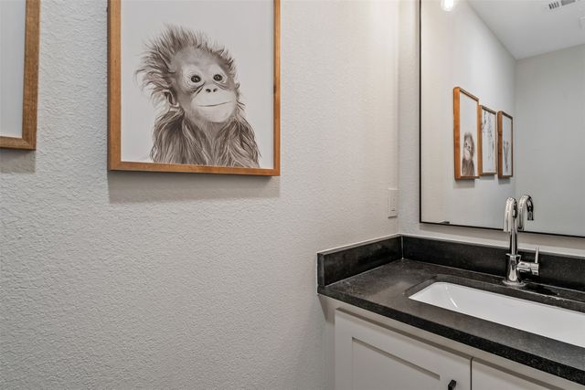 300 Rash Lane, Terrell, TX 75160