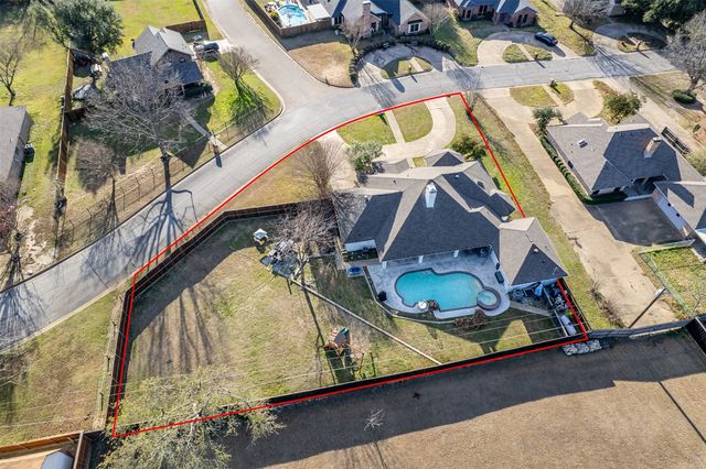 300 Rash Lane, Terrell, TX 75160