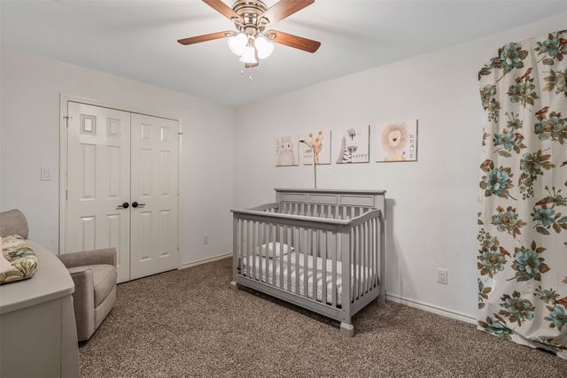 300 Rash Lane, Terrell, TX 75160