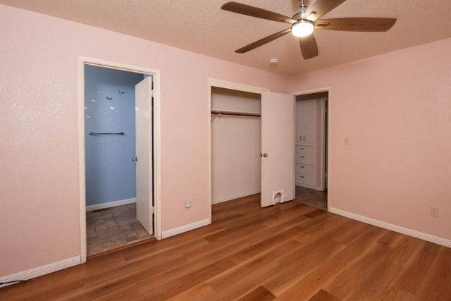 404 Trask Ln, Modesto, CA 95354