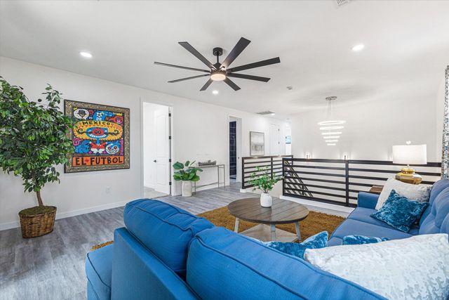 6030 Miller Road NE, Rio Rancho, NM 87144