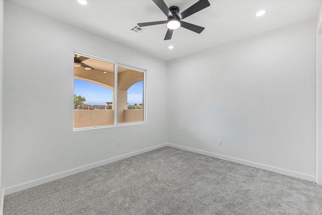 6030 Miller Road NE, Rio Rancho, NM 87144