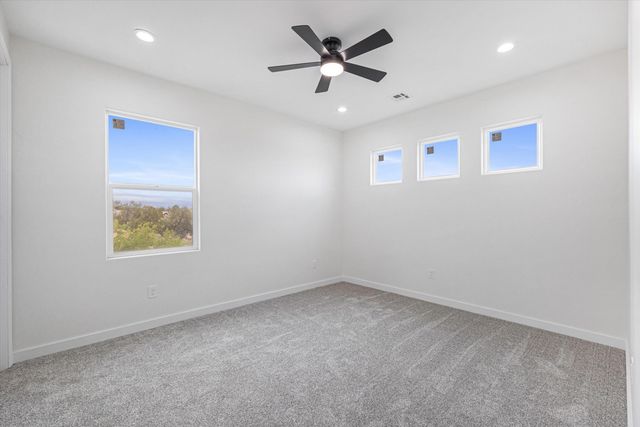 6030 Miller Road NE, Rio Rancho, NM 87144