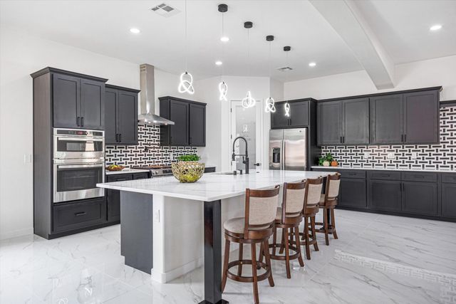 6030 Miller Road NE, Rio Rancho, NM 87144