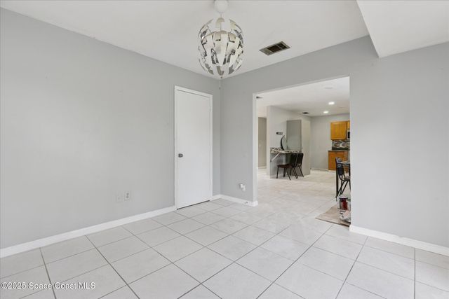1390 Mariposa Drive NE, Palm Bay, FL 32905