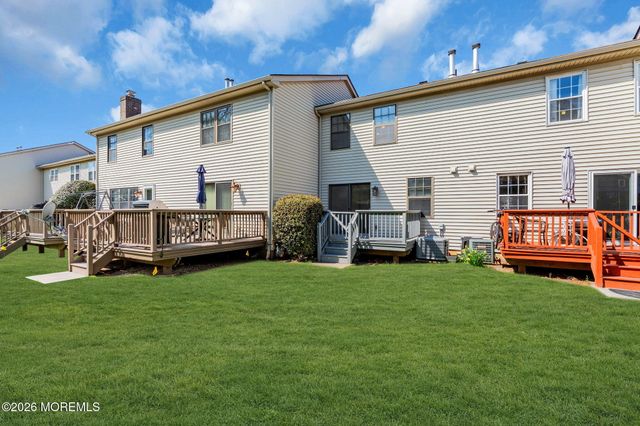 53 Heritage Lane, Fords, NJ 08863