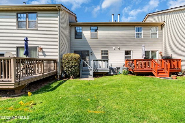 53 Heritage Lane, Fords, NJ 08863