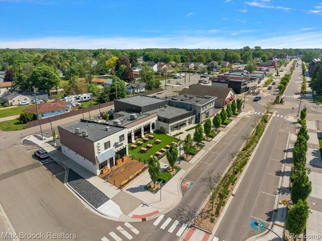 1760 E Auburn Road 3A, Rochester Hills, MI 48307
