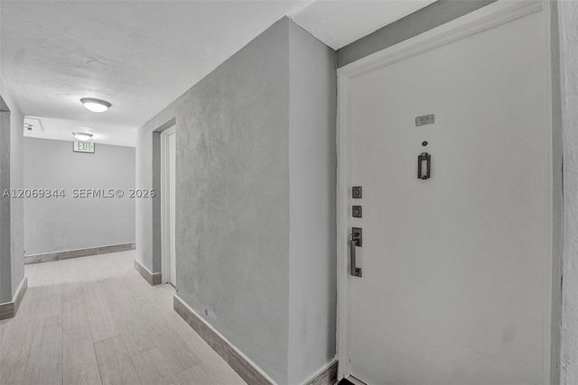 7401 SW 82nd St 302S, Miami, FL 33143