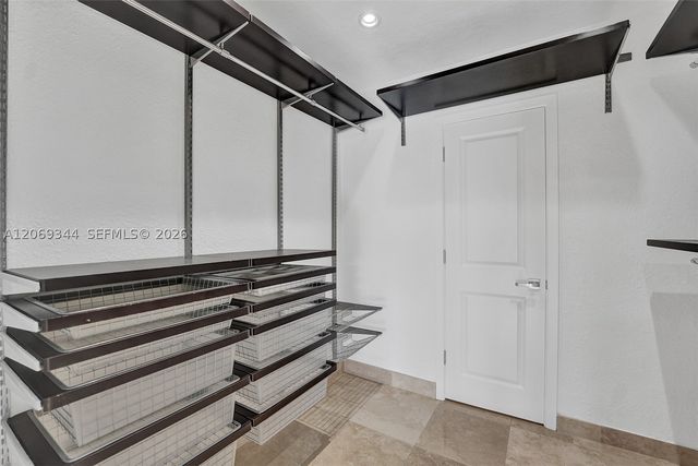 7401 SW 82nd St 302S, Miami, FL 33143