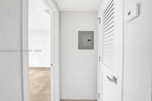 7401 SW 82nd St 302S, Miami, FL 33143