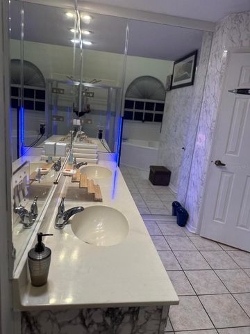 1007 BYERLY WAY, Orlando, FL 32818