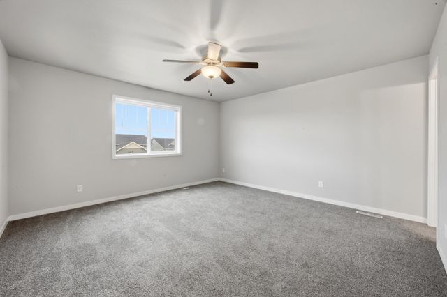 4134 14th Avenue S, Moorhead, MN 56560