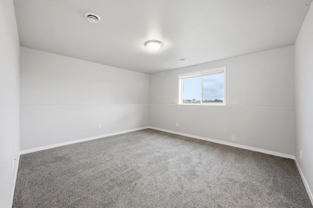 4134 14th Avenue S, Moorhead, MN 56560