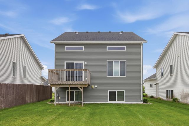 4134 14th Avenue S, Moorhead, MN 56560