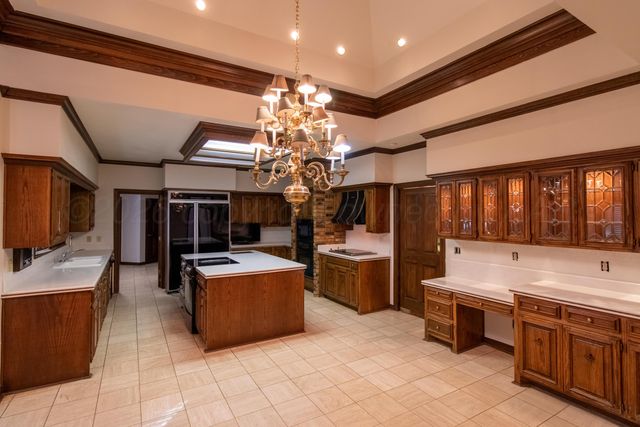 4 QUADRILLE, Amarillo, TX 79106