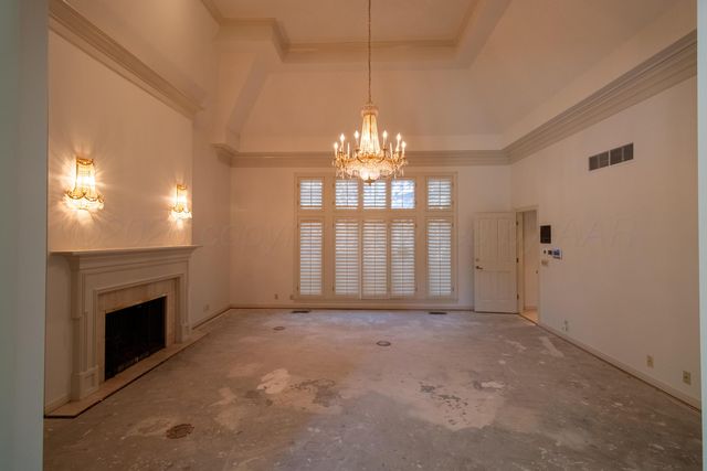 4 QUADRILLE, Amarillo, TX 79106