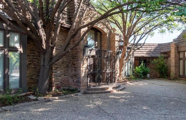 4 QUADRILLE, Amarillo, TX 79106