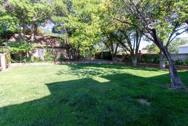 4 QUADRILLE, Amarillo, TX 79106