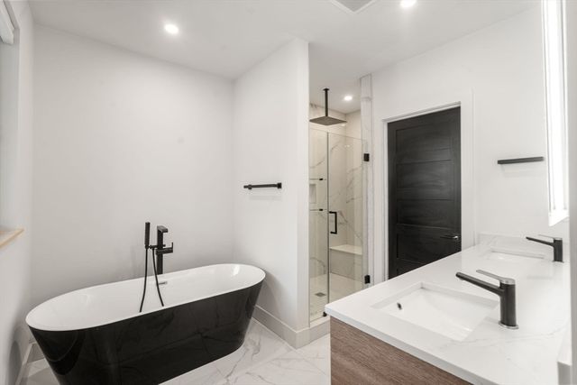 1242-1244 Beacon St 1242, Newton, MA 02468