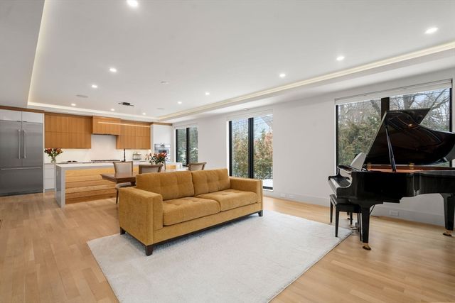 1242-1244 Beacon St 1242, Newton, MA 02468