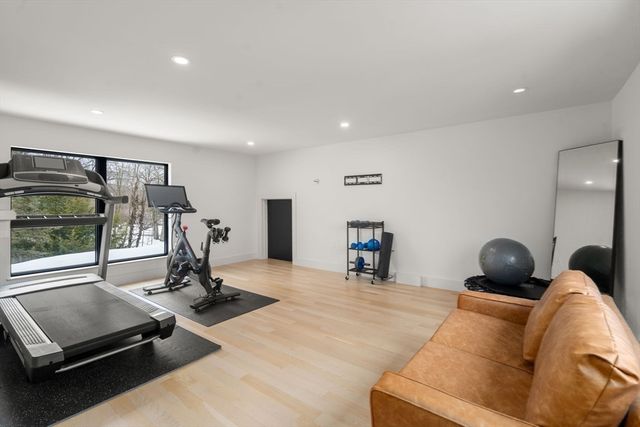 1242-1244 Beacon St 1242, Newton, MA 02468